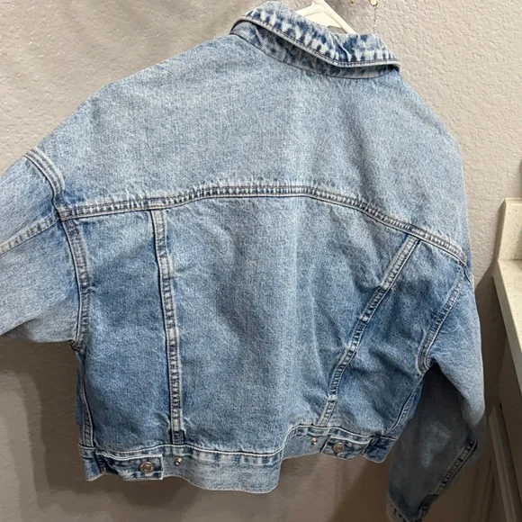 American Eagle Denim Jacket with Floral Lining - Blue - Picture 5 of 7